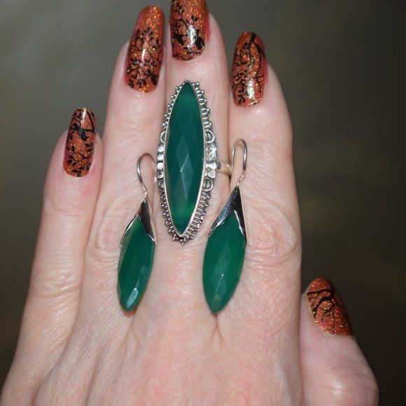Handmade Sterling Silver Green Onyx Ring and Earrings Set - Picture 6 of 9